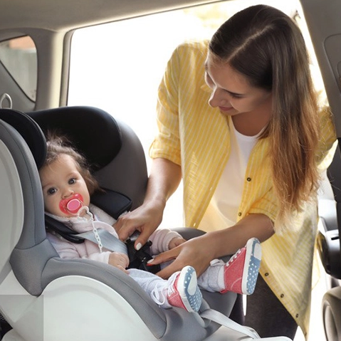 Siège auto pour bébé ou siège convertible : quel est le meilleur pour votre bébé ?